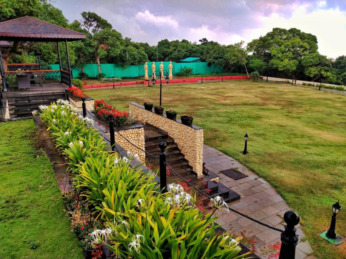 Regenta Mpg Club Mahabaleshwar Hotell Exteriör bild