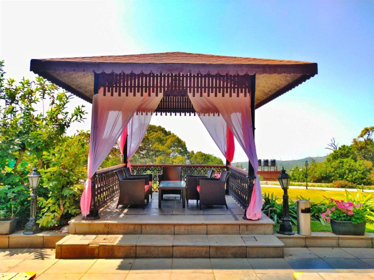 Regenta Mpg Club Mahabaleshwar Hotell Exteriör bild