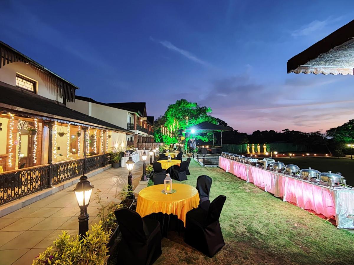 Regenta Mpg Club Mahabaleshwar Hotell Exteriör bild