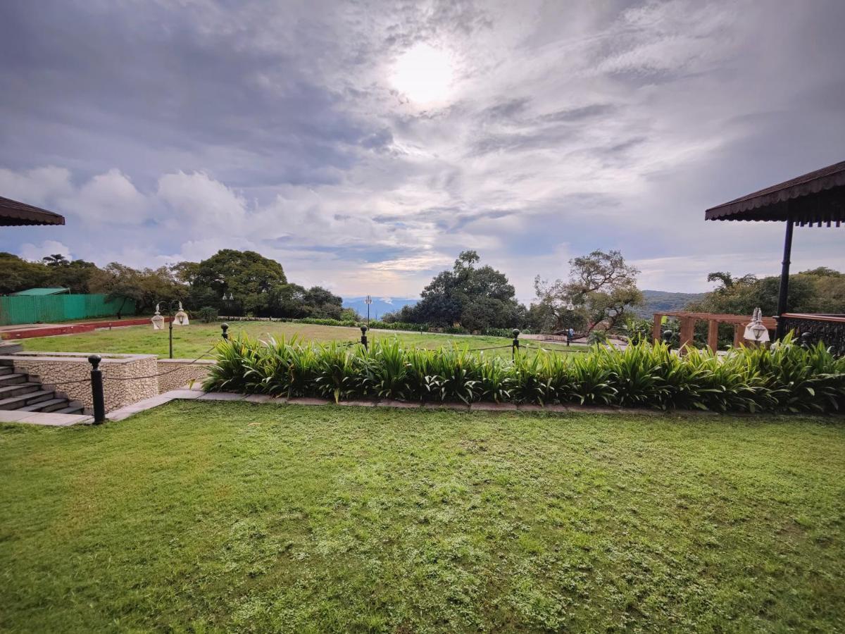 Regenta Mpg Club Mahabaleshwar Hotell Exteriör bild